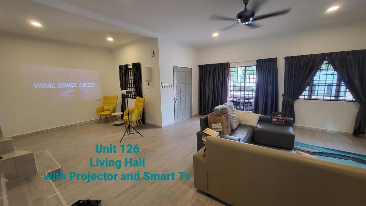 Ipoh Family Villa-Spacious Stay For 21 Or 42Pax Exterior foto