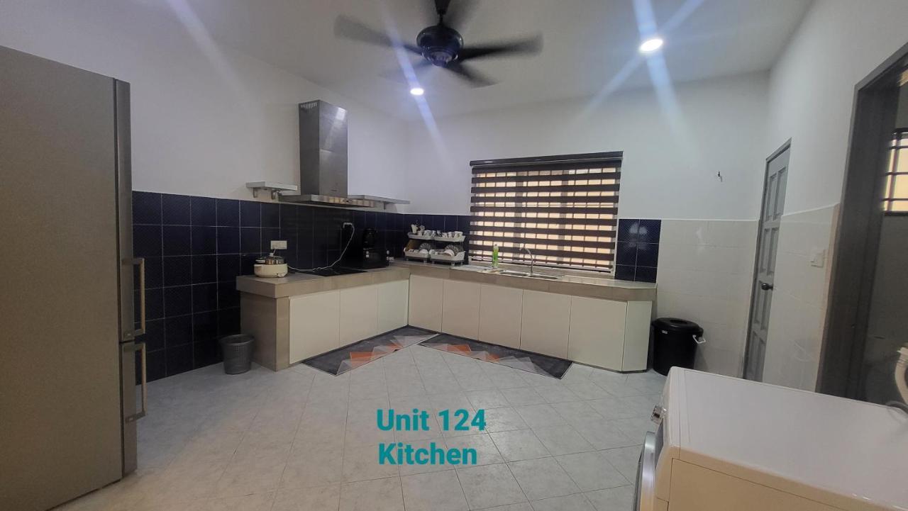 Ipoh Family Villa-Spacious Stay For 21 Or 42Pax Exterior foto