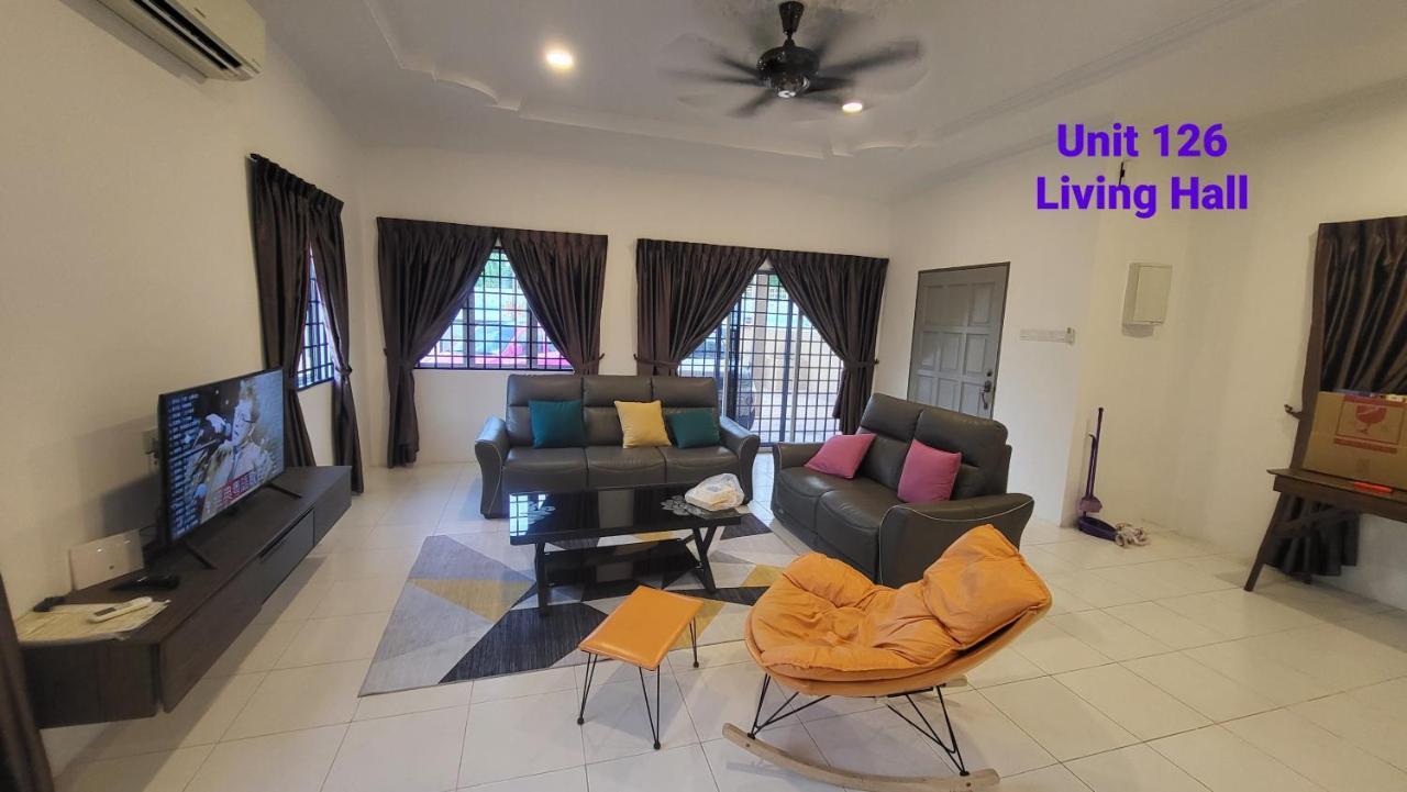 Ipoh Family Villa-Spacious Stay For 21 Or 42Pax Exterior foto