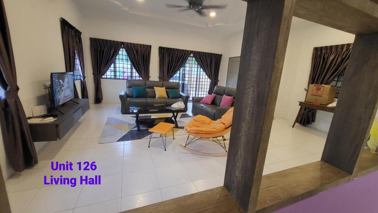Ipoh Family Villa-Spacious Stay For 21 Or 42Pax Exterior foto